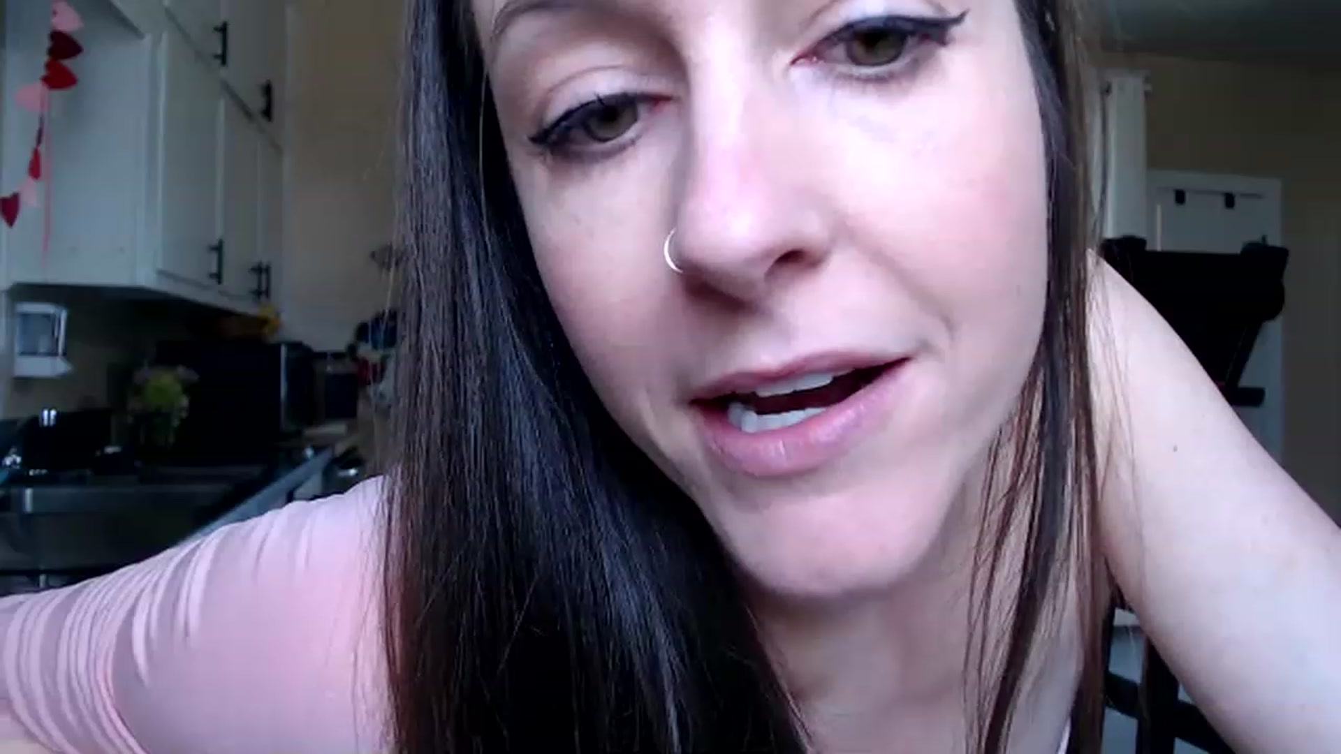 Gallery image thumbnail from FarmGirl__'s myfreecams stream on, 02/14/2023, 17:11 image 20 of 20
