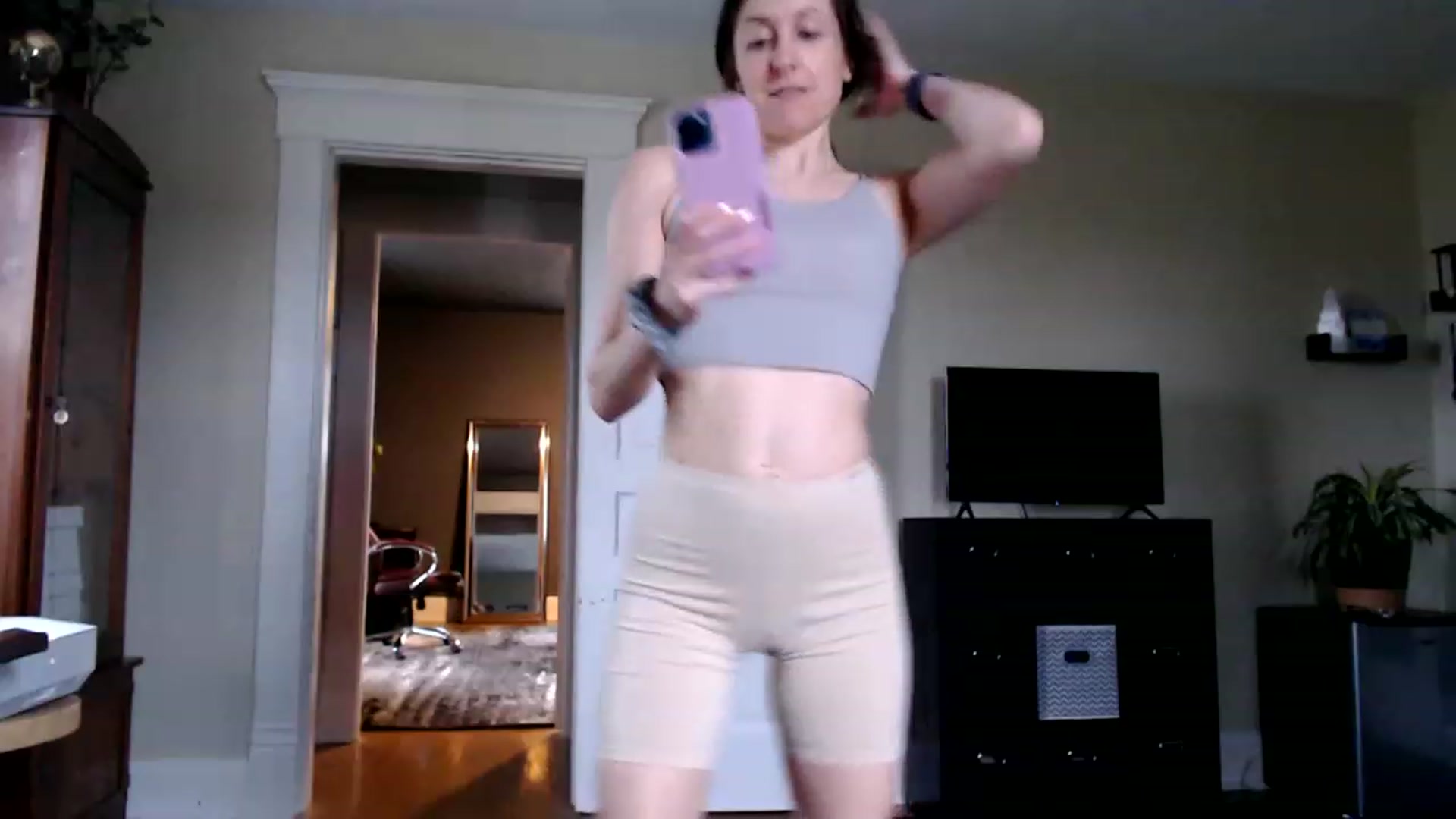 Gallery image thumbnail from FarmGirl__'s myfreecams stream on, 03/22/2023, 13:53 image 6 of 20