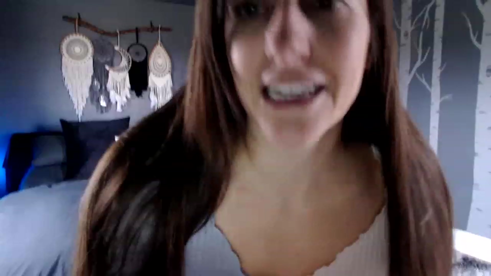 Gallery image thumbnail from FarmGirl__'s myfreecams stream on, 04/05/2023, 14:46 image 4 of 20