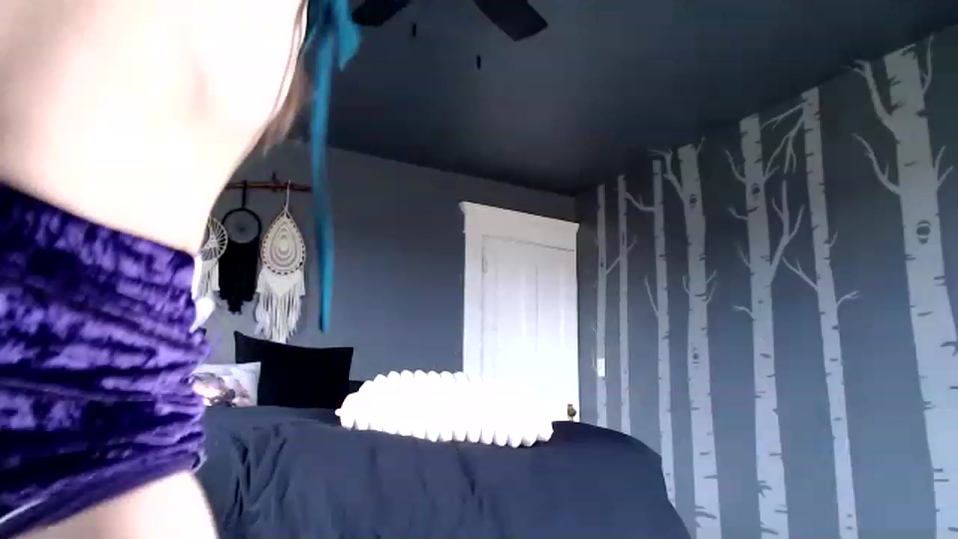 Gallery image thumbnail from FarmGirl__'s myfreecams stream on, 04/05/2023, 15:42 image 6 of 20