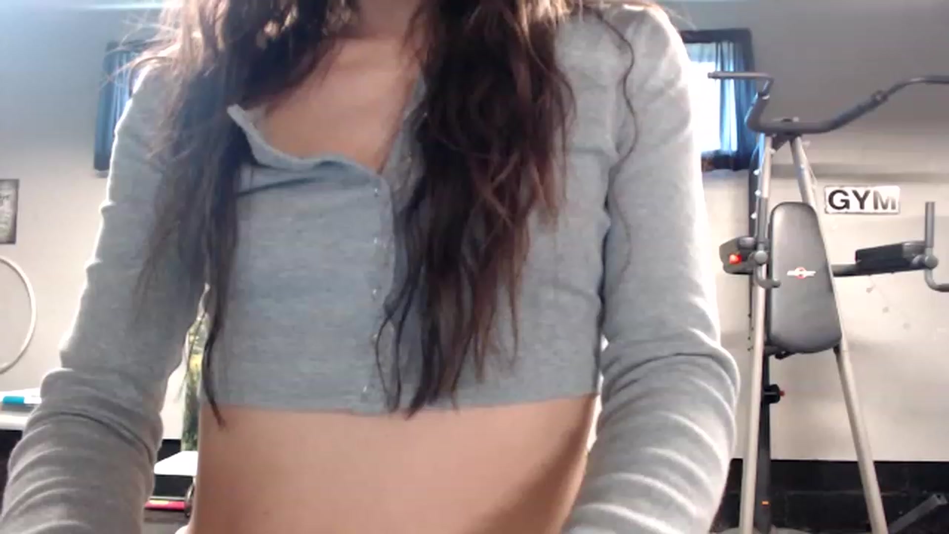 Gallery image thumbnail from FarmGirl__'s myfreecams stream on, 04/09/2023, 15:08 image 11 of 20