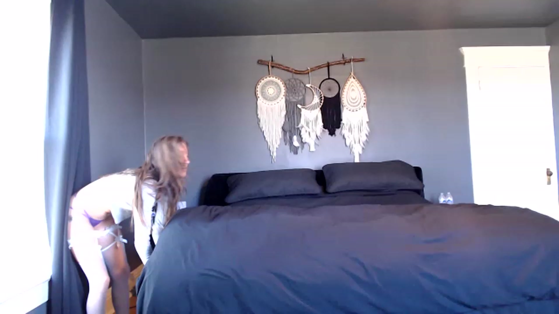 Gallery image thumbnail from FarmGirl__'s myfreecams stream on, 04/10/2023, 14:52 image 16 of 20