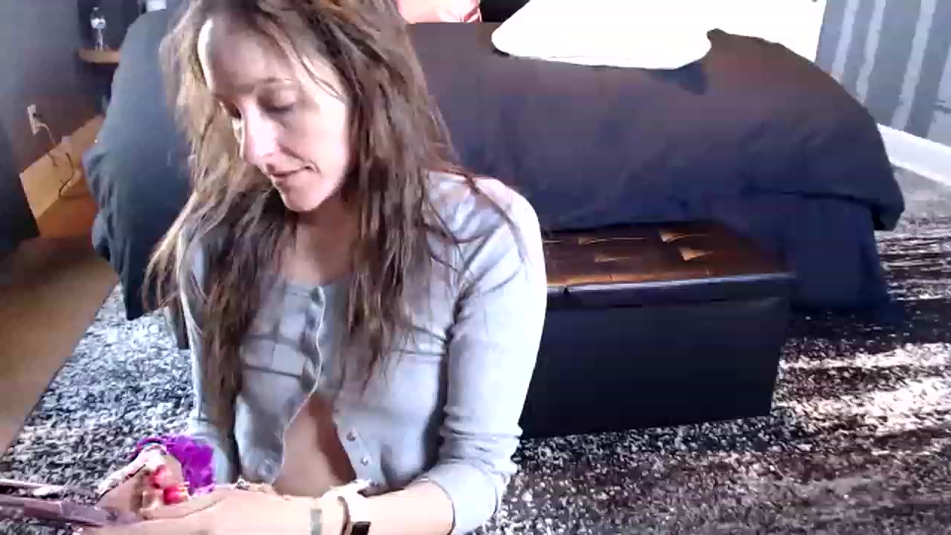 Gallery image thumbnail from FarmGirl__'s myfreecams stream on, 04/10/2023, 16:30 image 1 of 20