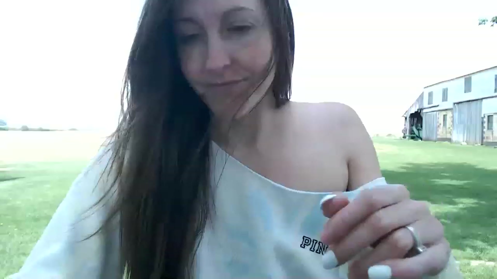 Gallery image thumbnail from FarmGirl__'s myfreecams stream on, 04/21/2023, 18:04 image 8 of 20