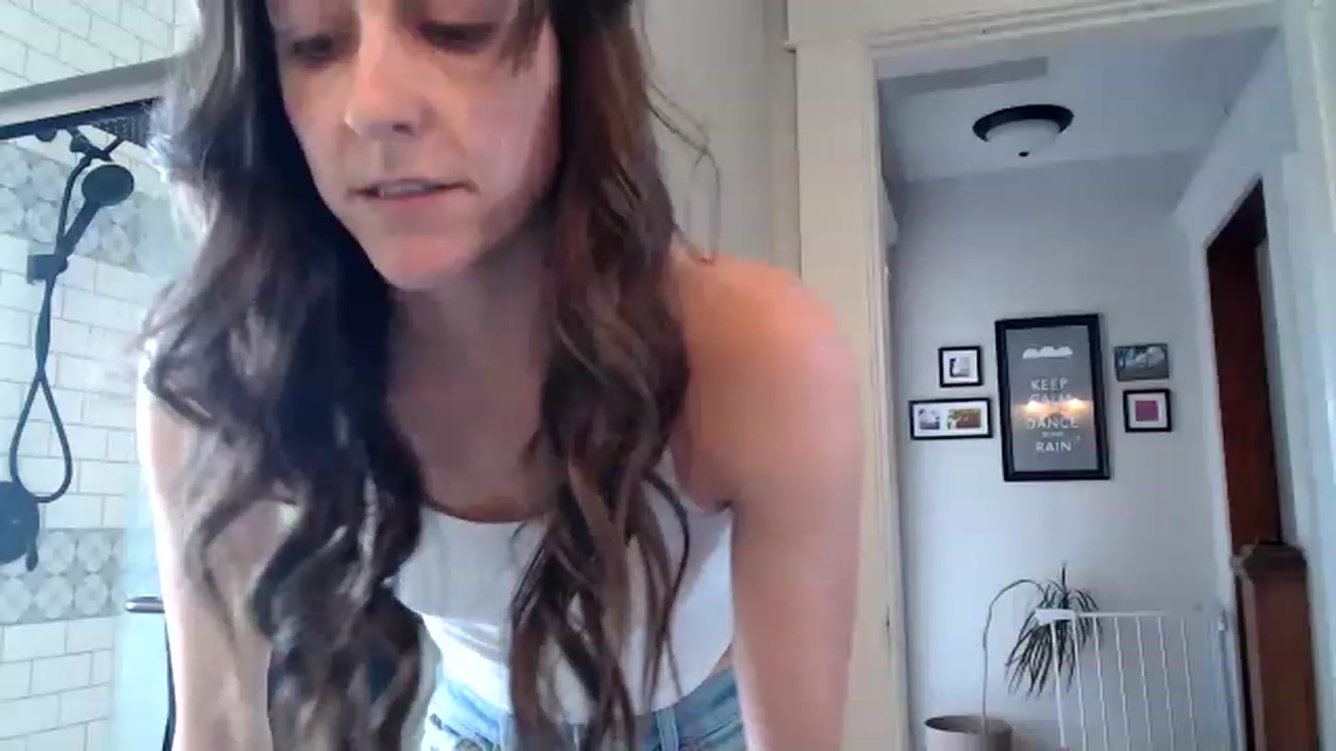 Gallery image thumbnail from FarmGirl__'s myfreecams stream on, 04/26/2023, 15:22 image 20 of 20