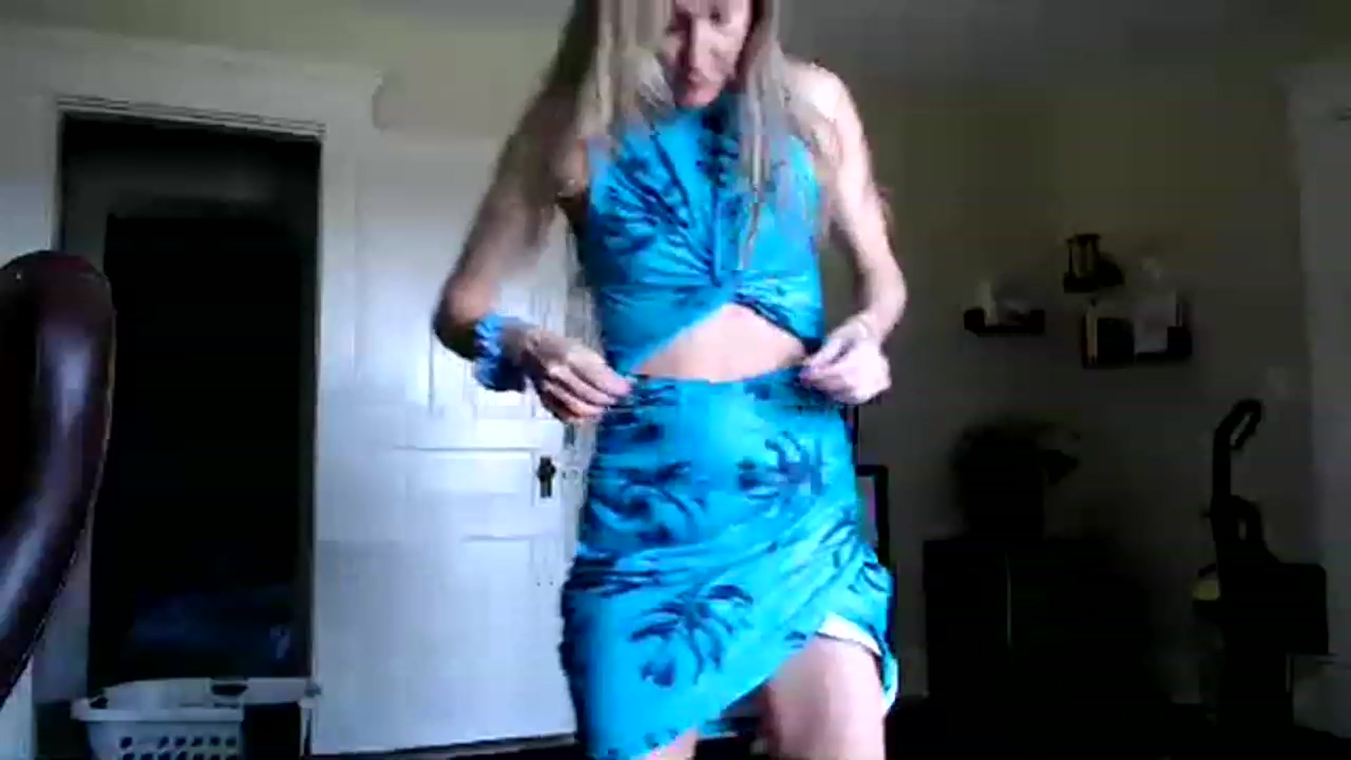 Gallery image thumbnail from FarmGirl__'s myfreecams stream on, 05/17/2023, 14:30 image 3 of 20