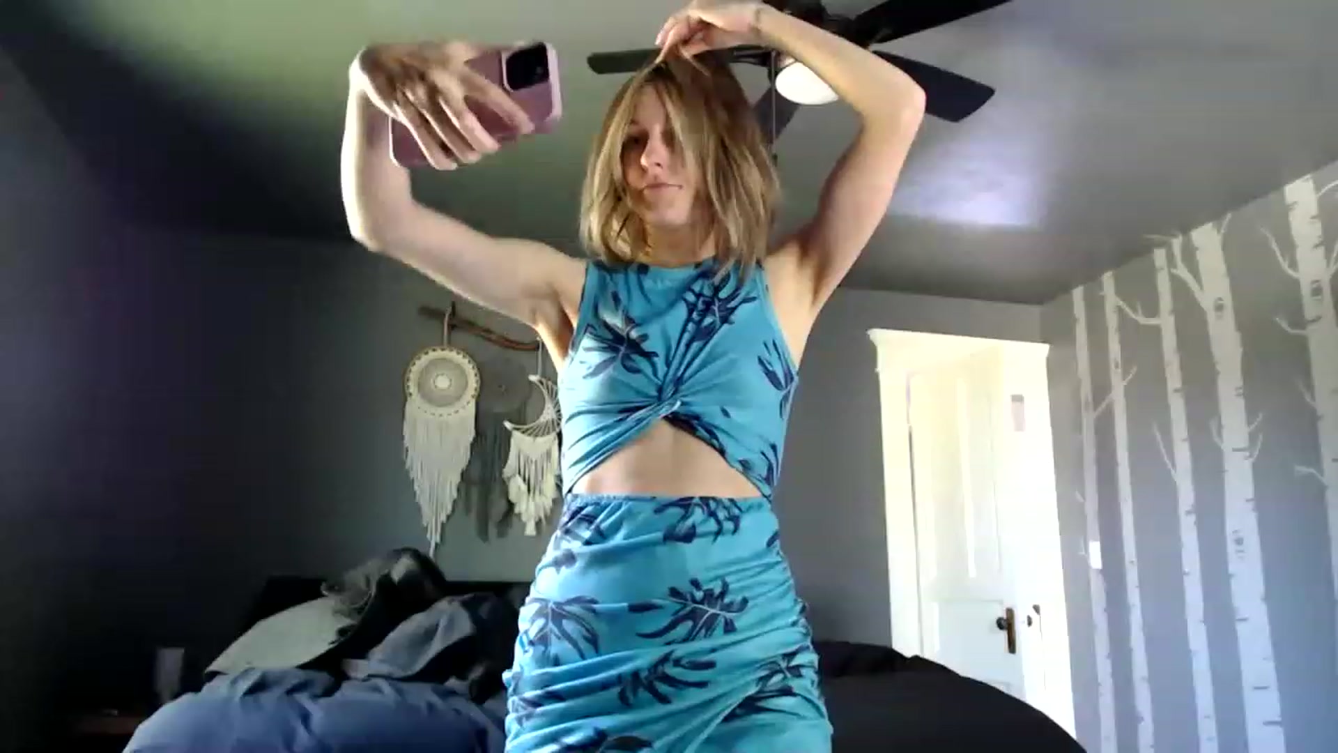 Gallery image thumbnail from FarmGirl__'s myfreecams stream on, 05/17/2023, 14:30 image 6 of 20