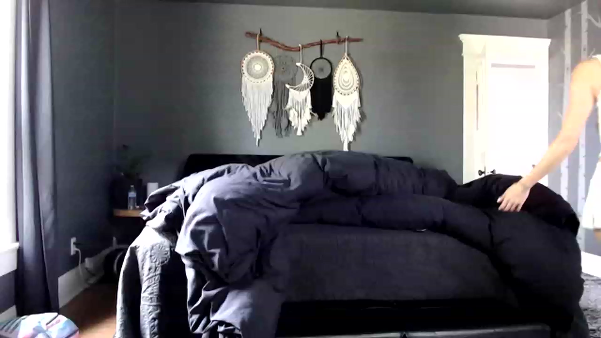 Gallery image thumbnail from FarmGirl__'s myfreecams stream on, 05/23/2023, 14:28 image 7 of 20