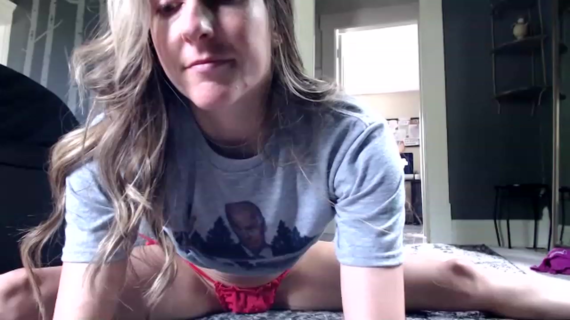 Gallery image thumbnail from FarmGirl__'s myfreecams stream on, 06/06/2023, 14:02 image 17 of 20