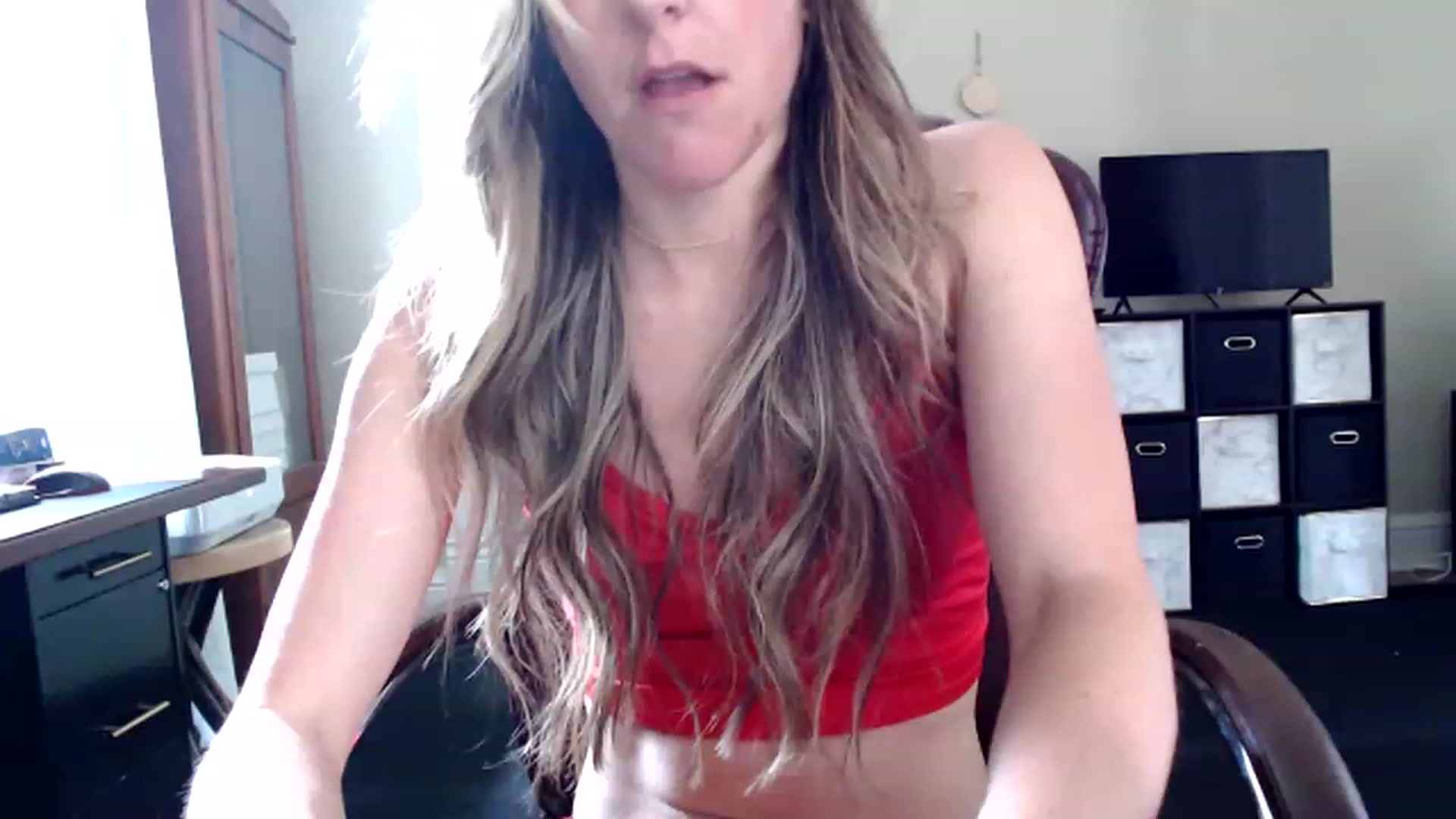 Gallery image thumbnail from FarmGirl__'s myfreecams stream on, 06/06/2023, 14:23 image 20 of 20