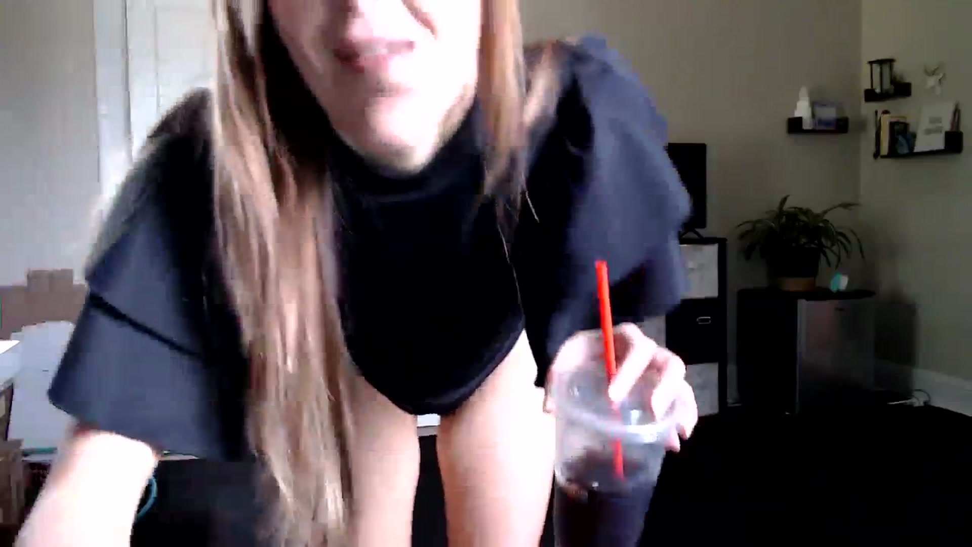 Gallery image thumbnail from FarmGirl__'s myfreecams stream on, 10/17/2023, 14:24 image 3 of 20