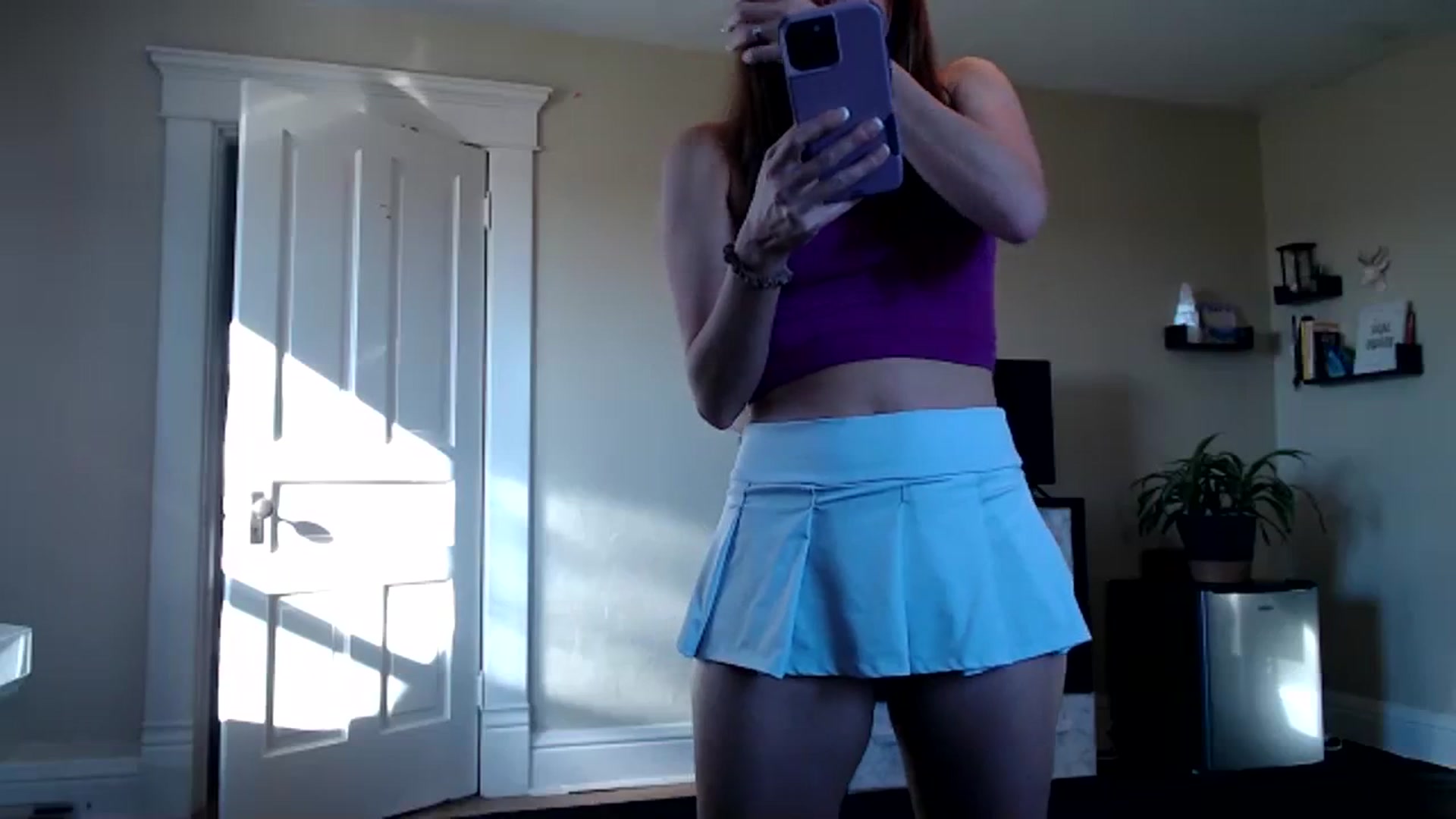 Gallery image thumbnail from FarmGirl__'s myfreecams stream on, 11/03/2023, 14:19 image 19 of 20