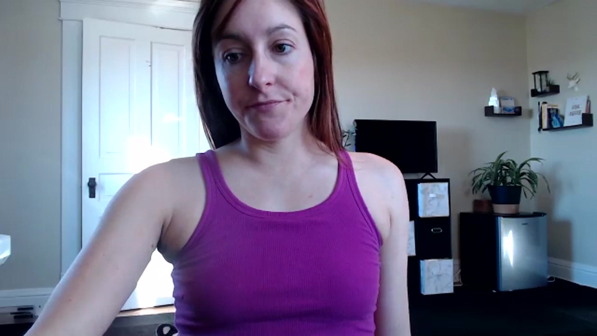 Gallery image thumbnail from FarmGirl__'s myfreecams stream on, 11/03/2023, 14:38 image 11 of 20
