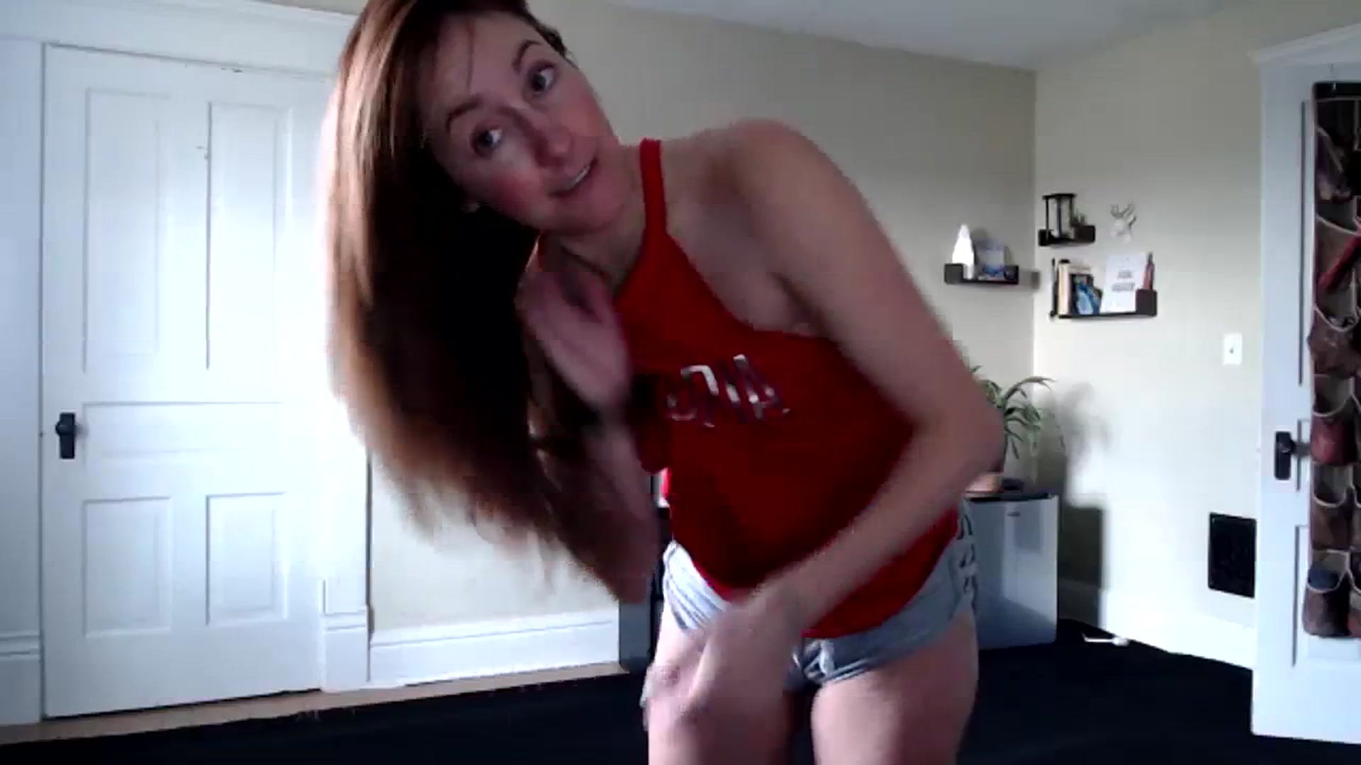 Gallery image thumbnail from FarmGirl__'s myfreecams stream on, 11/07/2023, 15:34 image 7 of 20