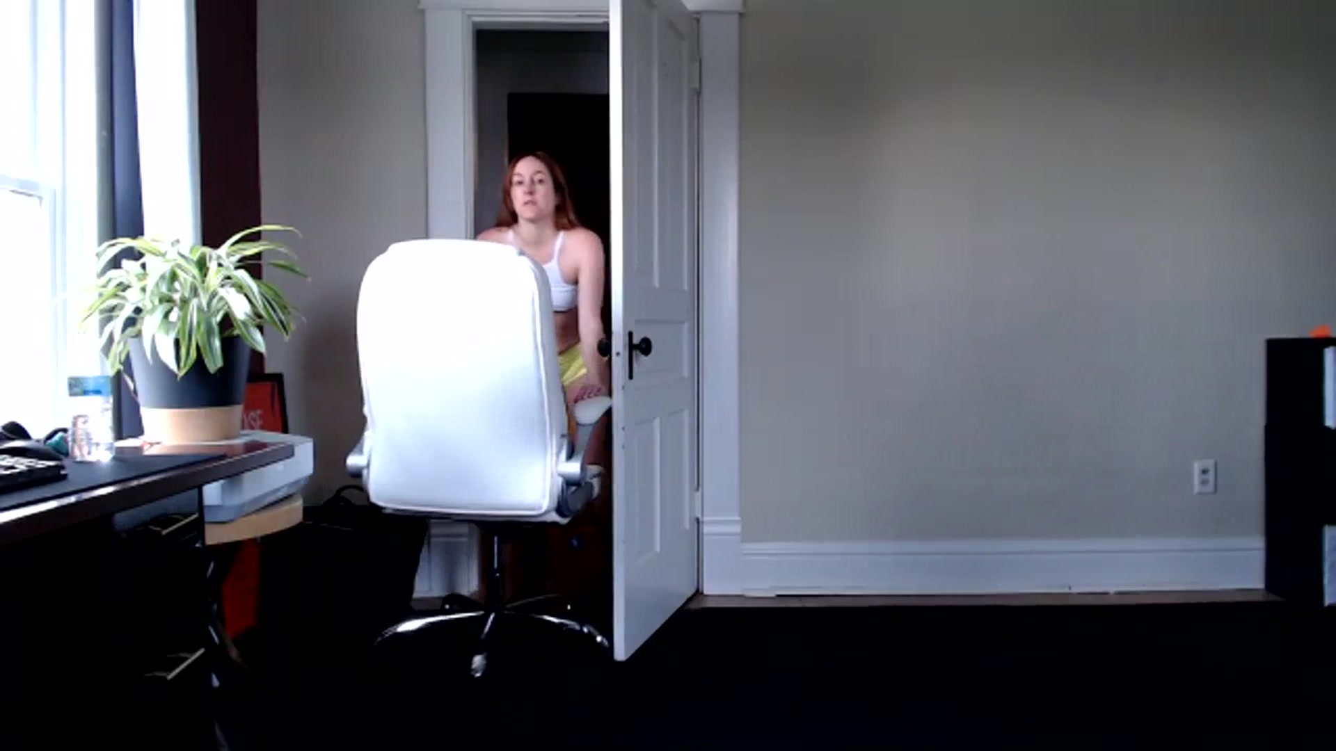 Gallery image thumbnail from FarmGirl__'s myfreecams stream on, 11/20/2023, 15:05 image 12 of 20