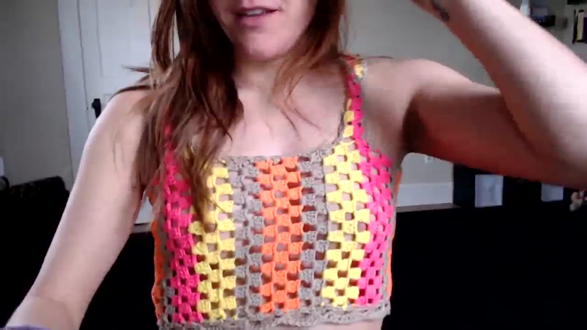 Gallery image thumbnail from FarmGirl__'s myfreecams stream on, 11/27/2023, 15:59 image 12 of 20