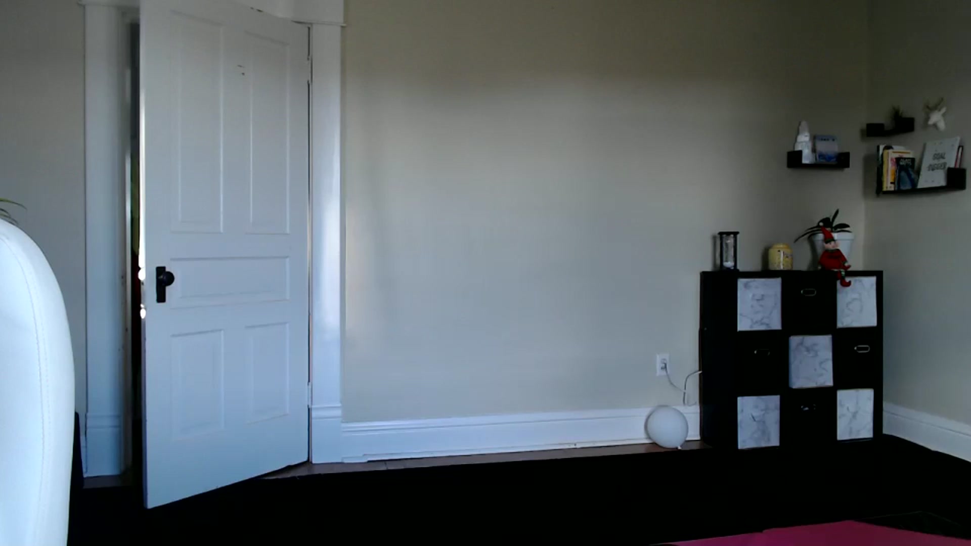 Gallery image thumbnail from FarmGirl__'s myfreecams stream on, 12/08/2023, 15:14 image 1 of 20