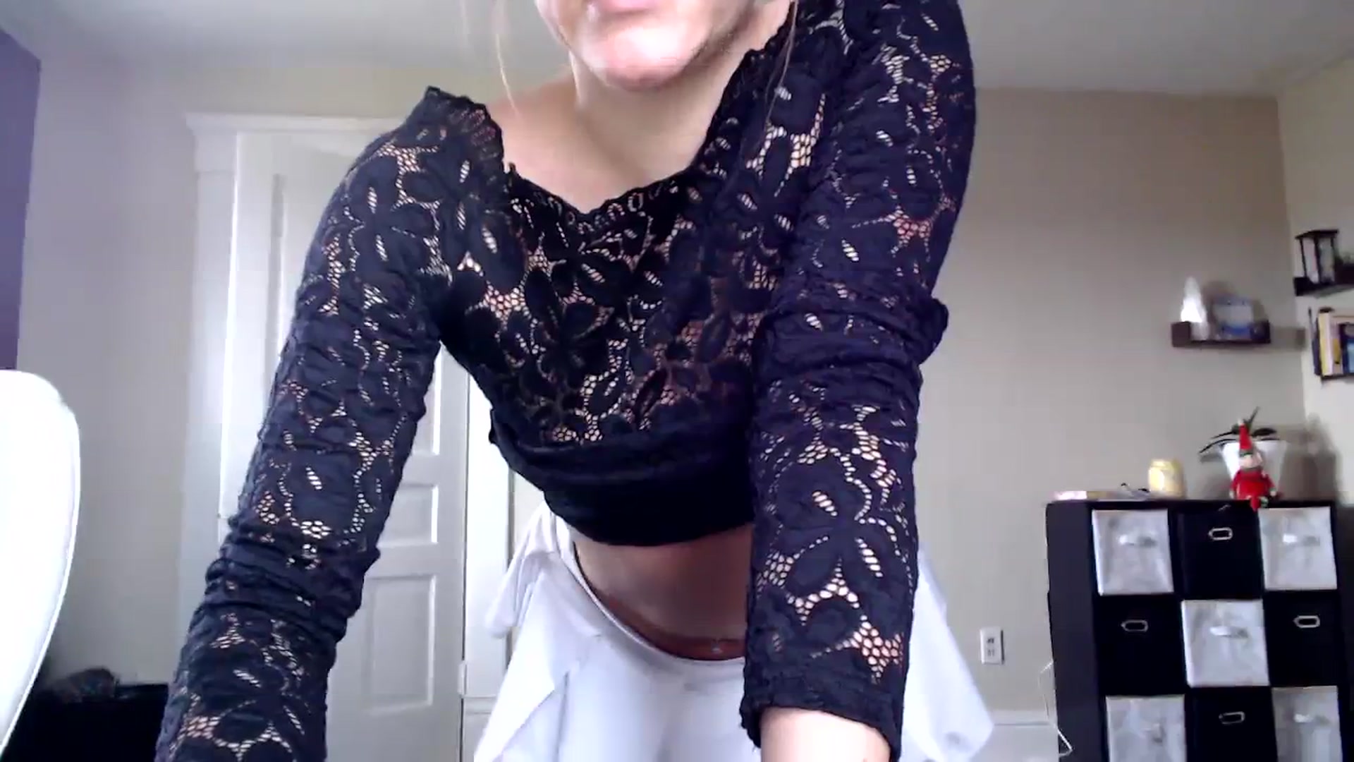 Gallery image thumbnail from FarmGirl__'s myfreecams stream on, 12/18/2023, 15:26 image 8 of 20