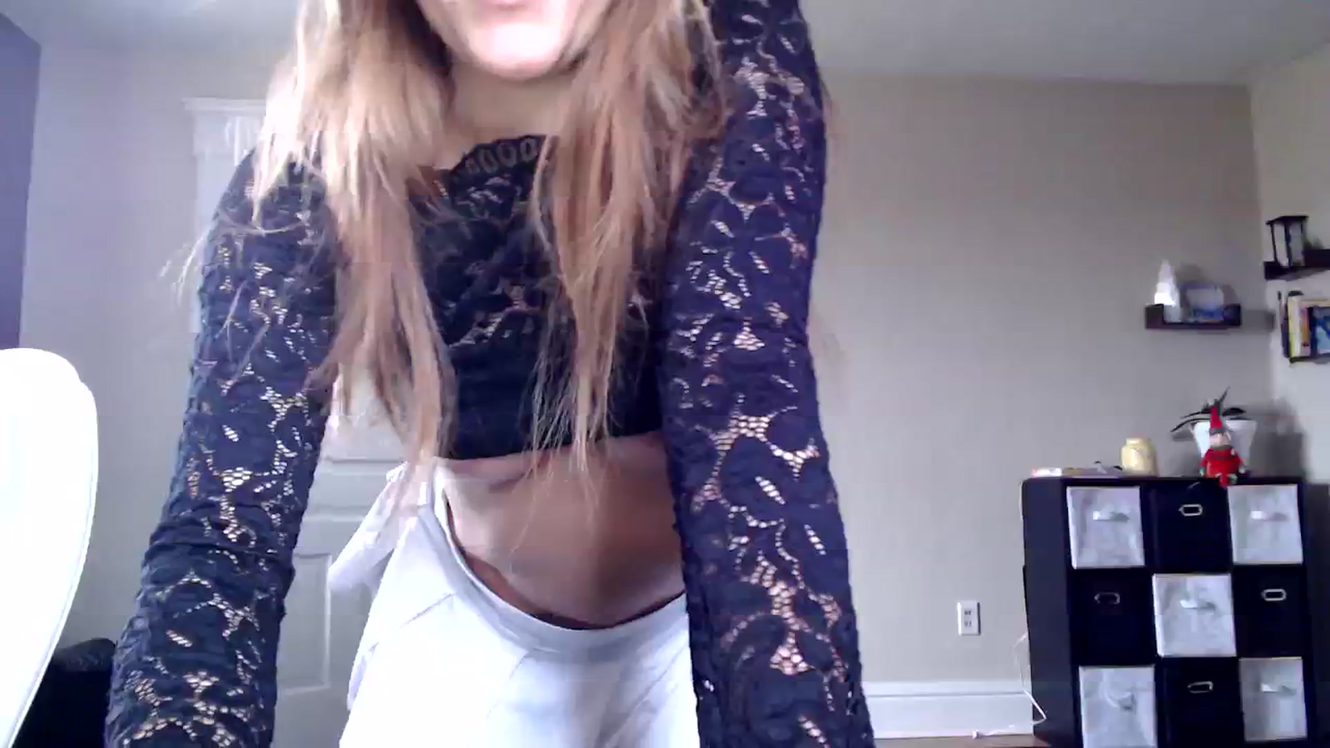 Gallery image thumbnail from FarmGirl__'s myfreecams stream on, 12/18/2023, 15:54 image 9 of 20