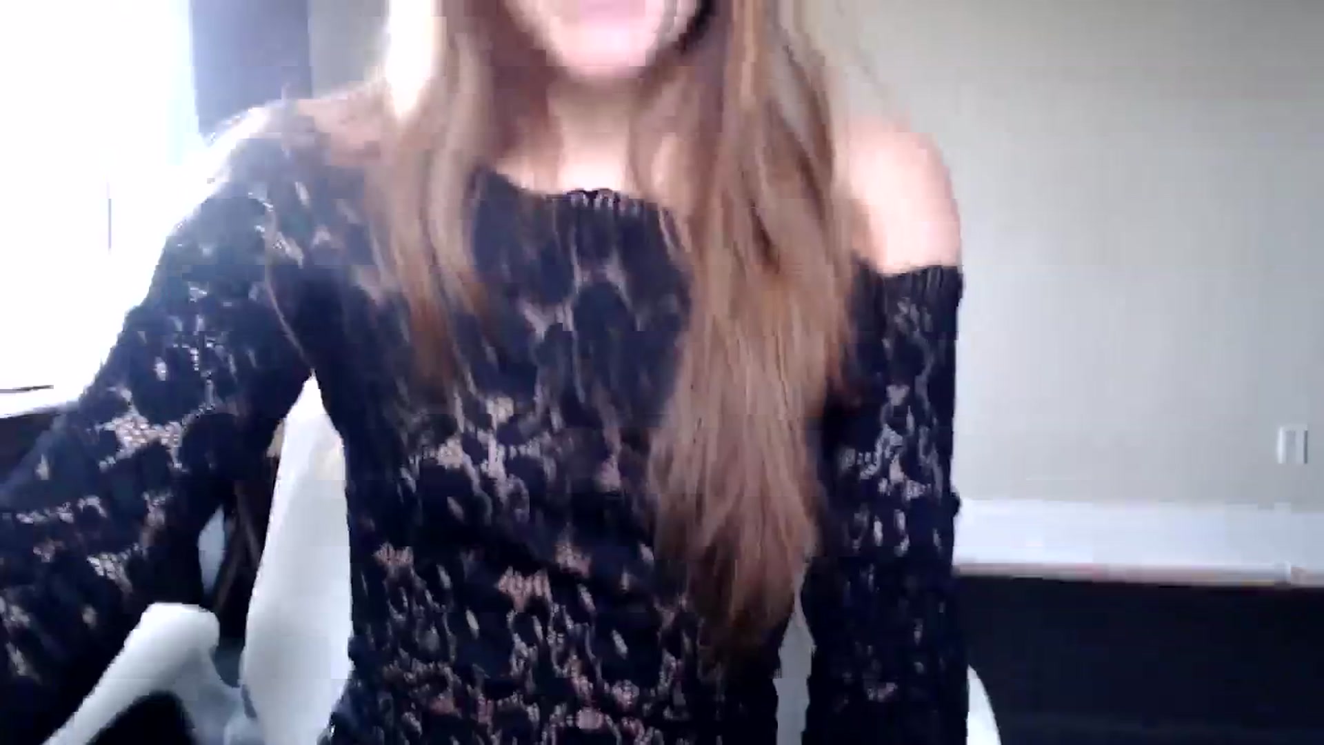 Gallery image thumbnail from FarmGirl__'s myfreecams stream on, 12/18/2023, 15:54 image 16 of 20
