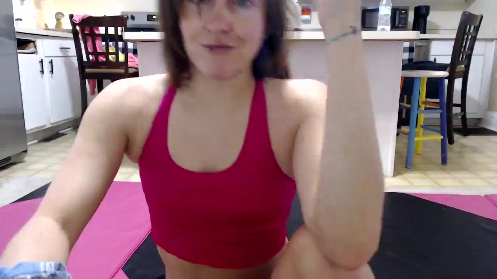 Gallery image thumbnail from FarmGirl__'s myfreecams stream on, 01/27/2024, 16:34 image 13 of 20