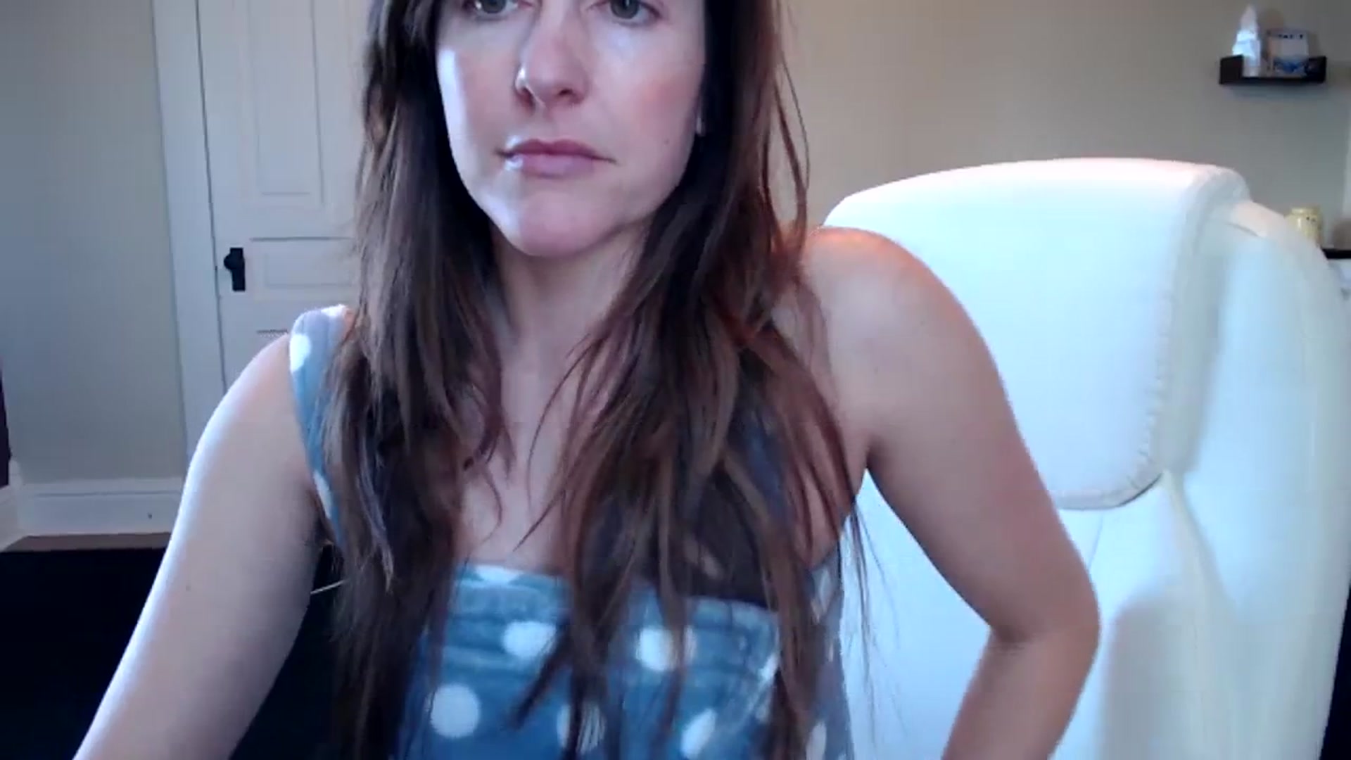 Gallery image thumbnail from FarmGirl__'s myfreecams stream on, 02/07/2024, 15:23 image 4 of 20