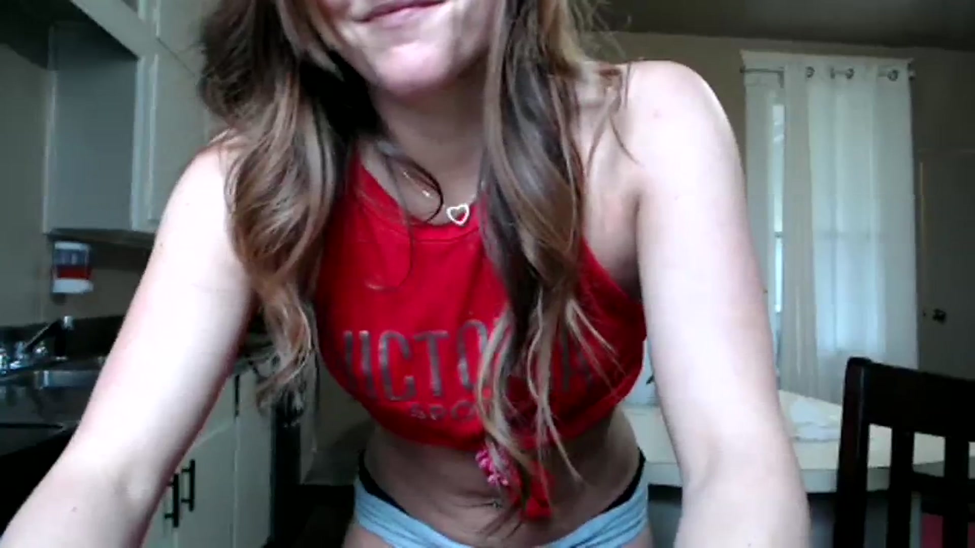 Gallery image thumbnail from FarmGirl__'s myfreecams stream on, 04/04/2024, 14:17 image 13 of 20