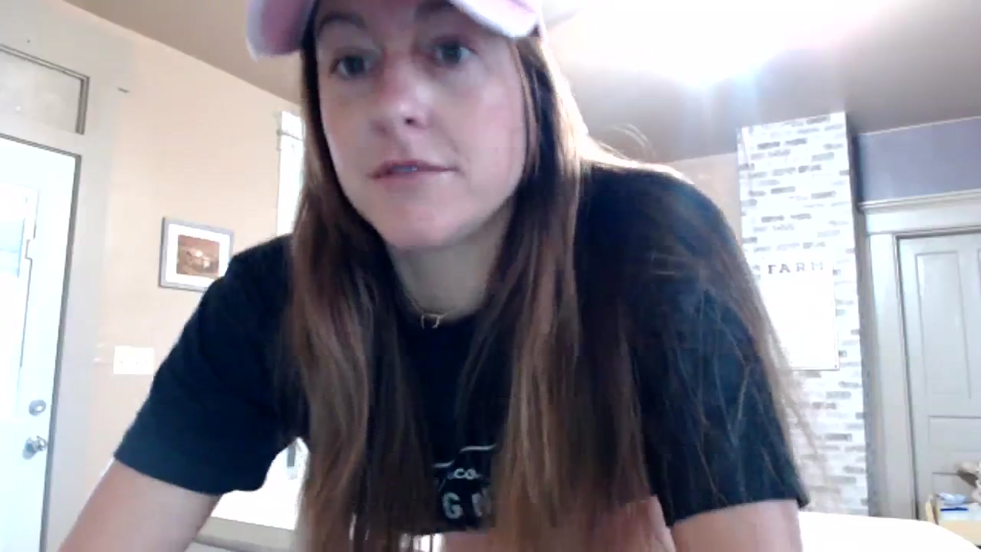 Gallery image thumbnail from FarmGirl__'s myfreecams stream on, 04/10/2024, 14:10 image 10 of 20