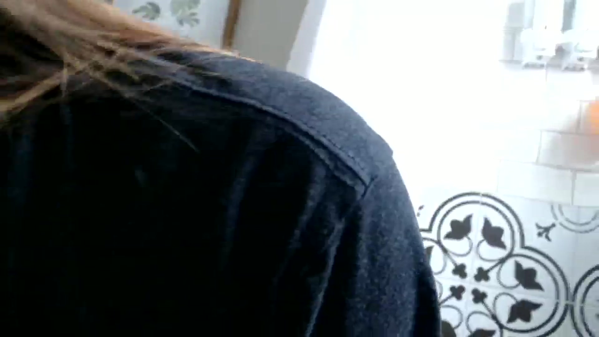 Gallery image thumbnail from FarmGirl__'s myfreecams stream on, 04/10/2024, 17:18 image 3 of 20