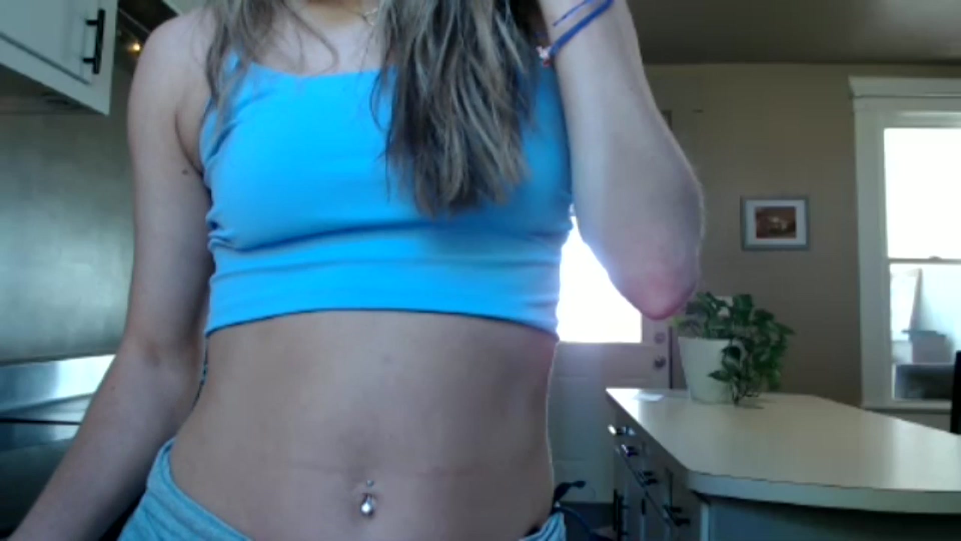 Gallery image thumbnail from FarmGirl__'s myfreecams stream on, 05/02/2024, 14:11 image 5 of 20