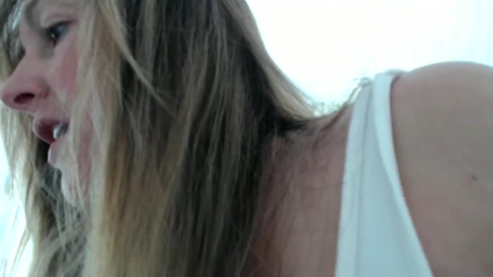 Gallery image thumbnail from FarmGirl__'s myfreecams stream on, 06/01/2024, 15:45 image 7 of 20