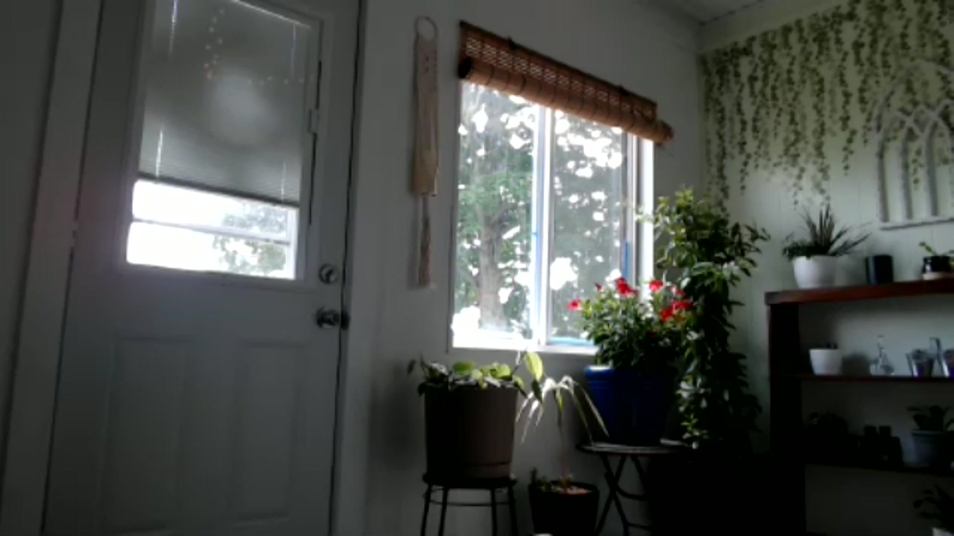 Gallery image thumbnail from FarmGirl__'s myfreecams stream on, 06/04/2024, 15:40 image 4 of 20