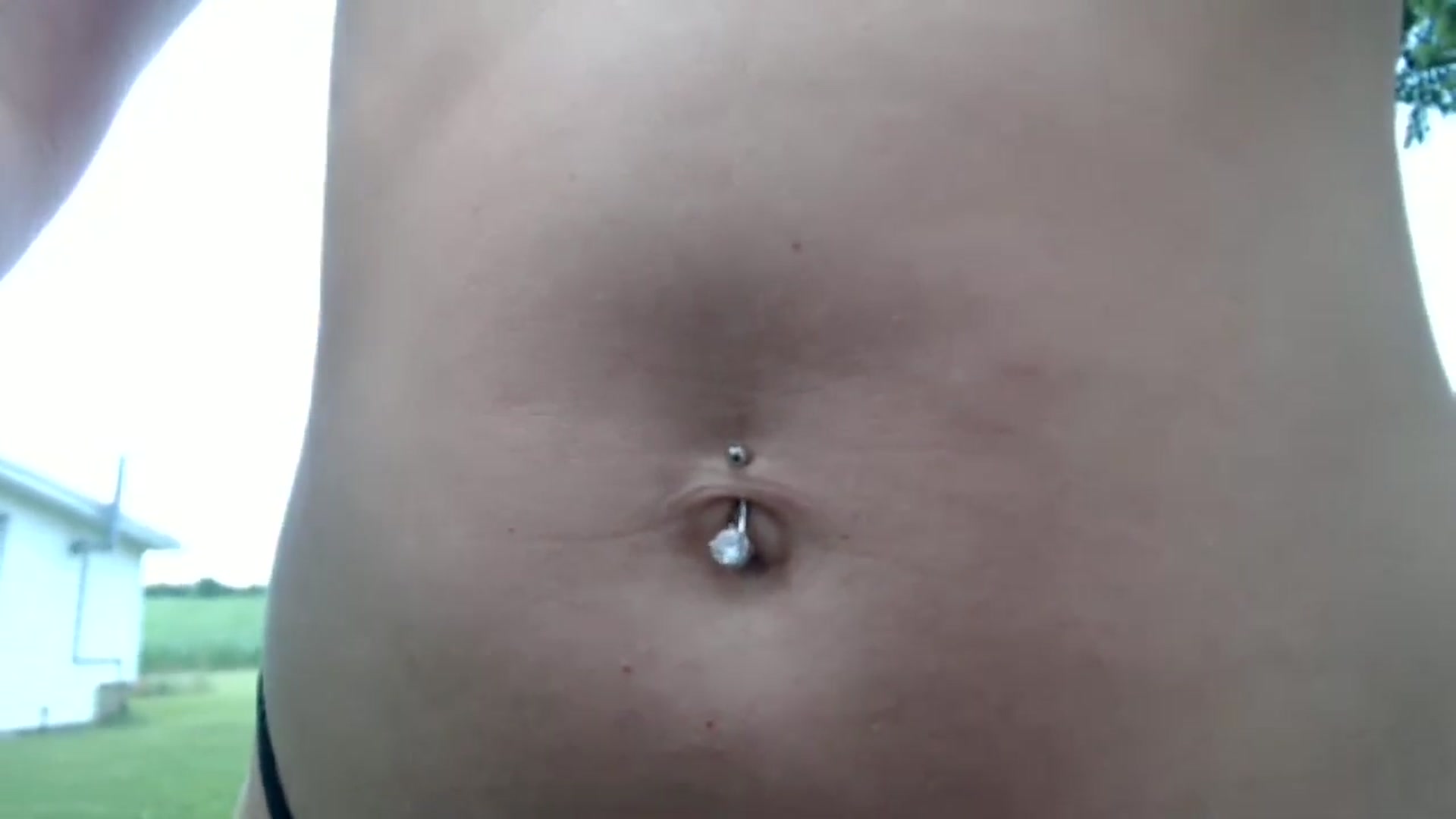 Gallery image thumbnail from FarmGirl__'s myfreecams stream on, 06/05/2024, 18:02 image 19 of 20