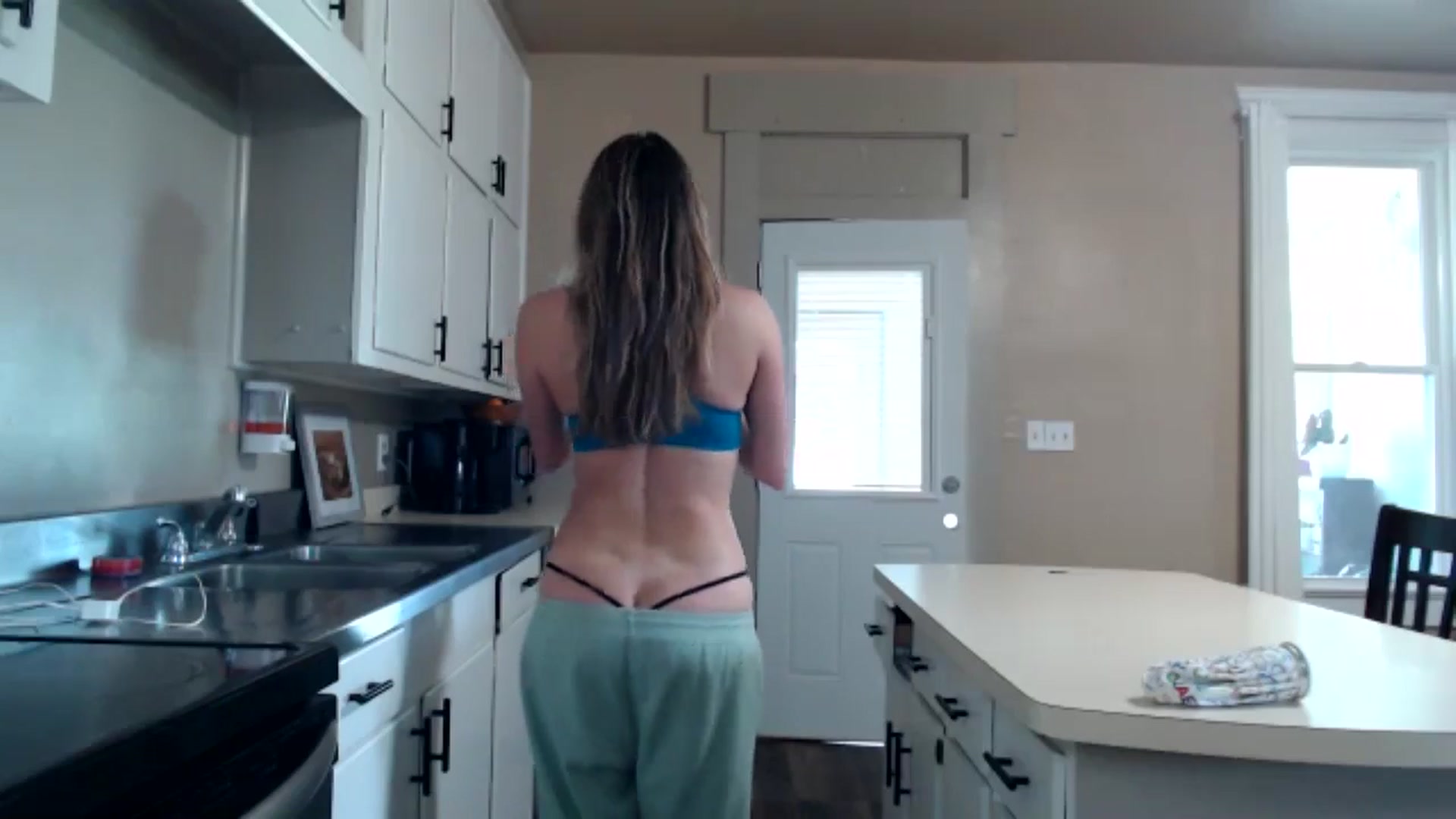 Gallery image thumbnail from FarmGirl__'s myfreecams stream on, 06/05/2024, 18:02 image 2 of 20