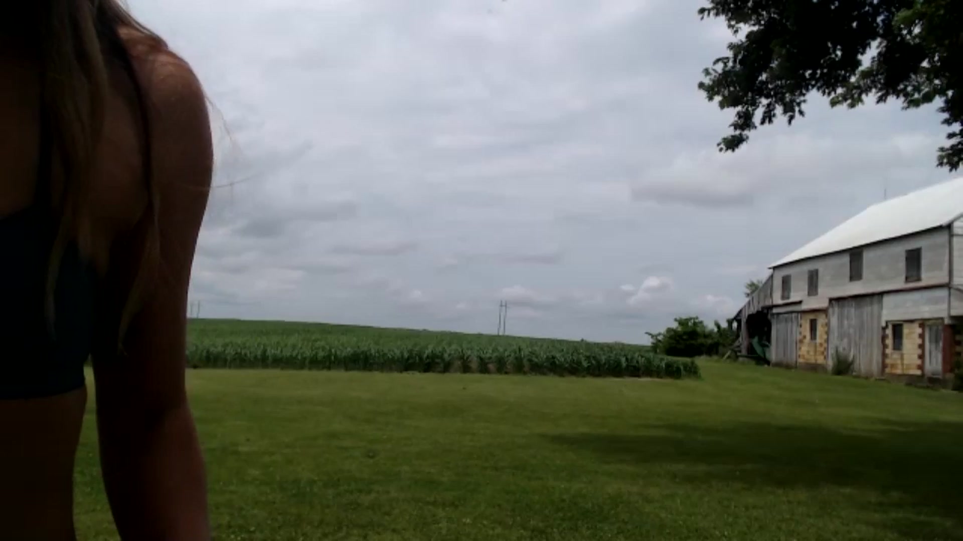 Gallery image thumbnail from FarmGirl__'s myfreecams stream on, 06/05/2024, 18:37 image 3 of 20