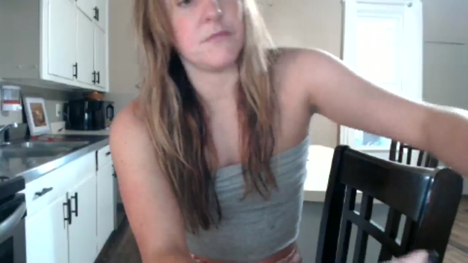 Gallery image thumbnail from FarmGirl__'s myfreecams stream on, 06/05/2024, 21:11 image 17 of 20