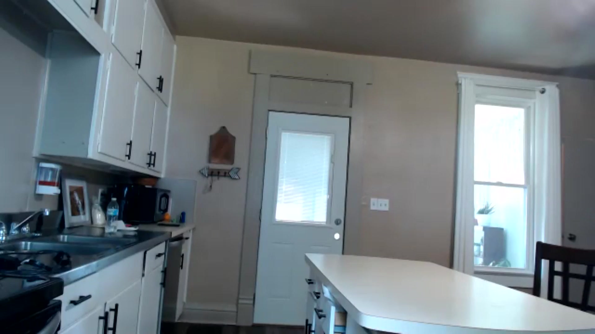 Gallery image thumbnail from FarmGirl__'s myfreecams stream on, 06/09/2024, 16:29 image 2 of 20
