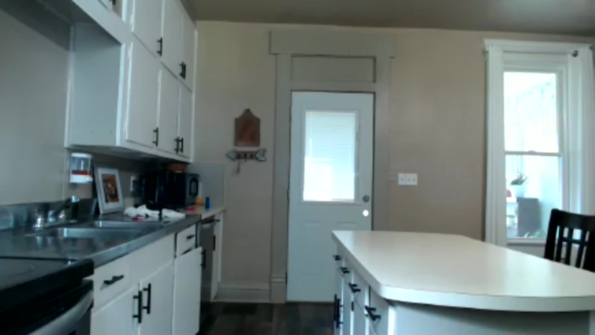 Gallery image thumbnail from FarmGirl__'s myfreecams stream on, 06/10/2024, 16:08 image 13 of 20