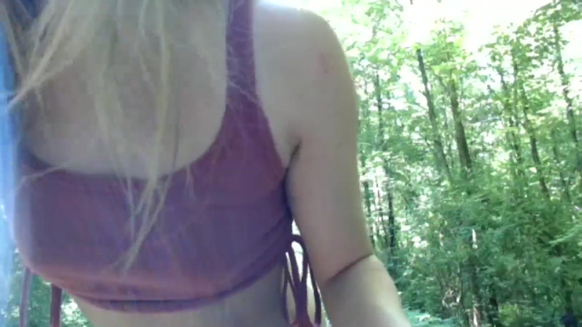 Gallery image thumbnail from FarmGirl__'s myfreecams stream on, 06/12/2024, 15:24 image 3 of 20