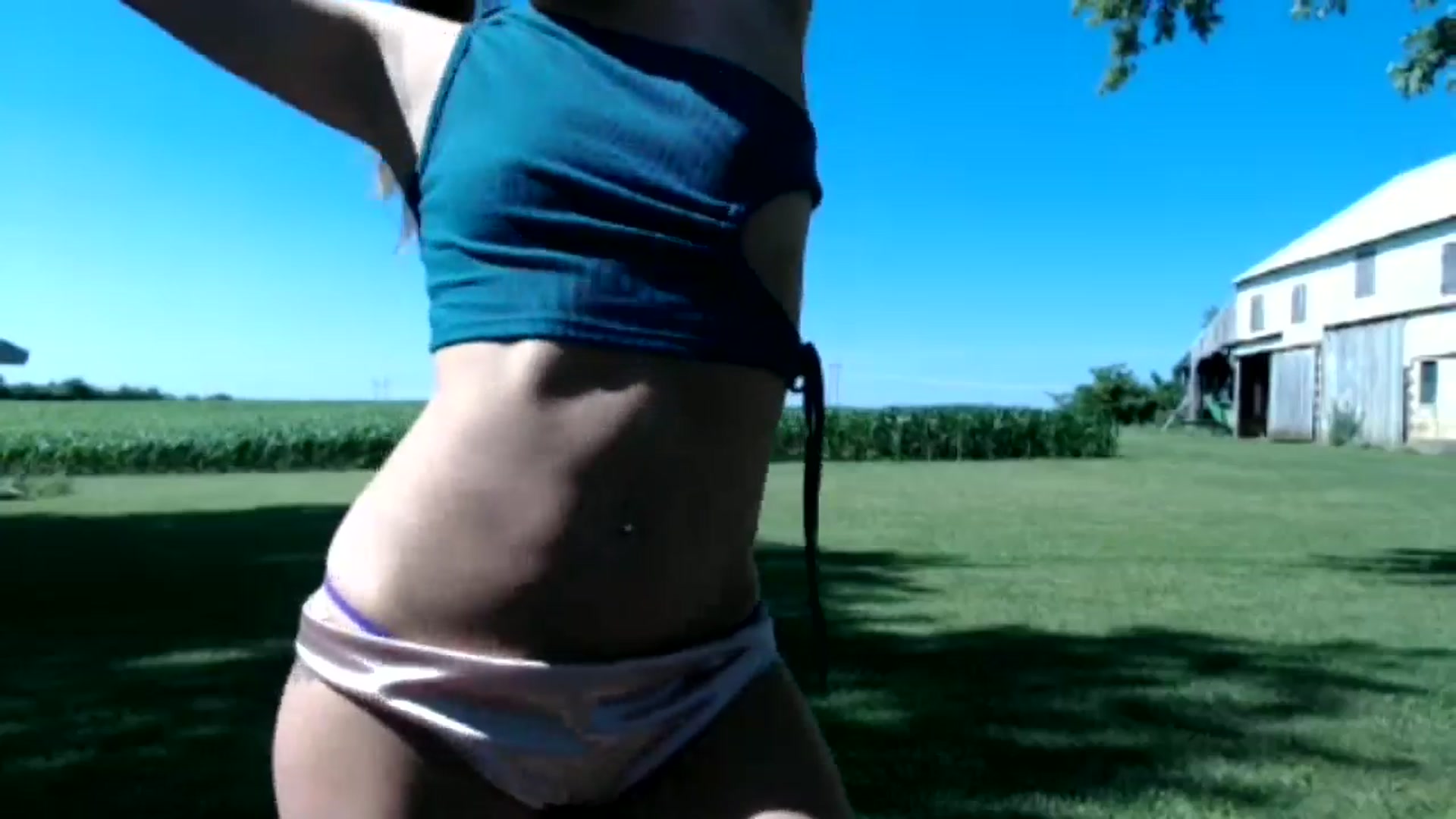 Gallery image thumbnail from FarmGirl__'s myfreecams stream on, 06/12/2024, 21:55 image 2 of 20