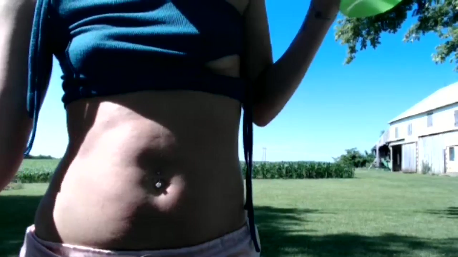 Gallery image thumbnail from FarmGirl__'s myfreecams stream on, 06/12/2024, 21:55 image 3 of 20