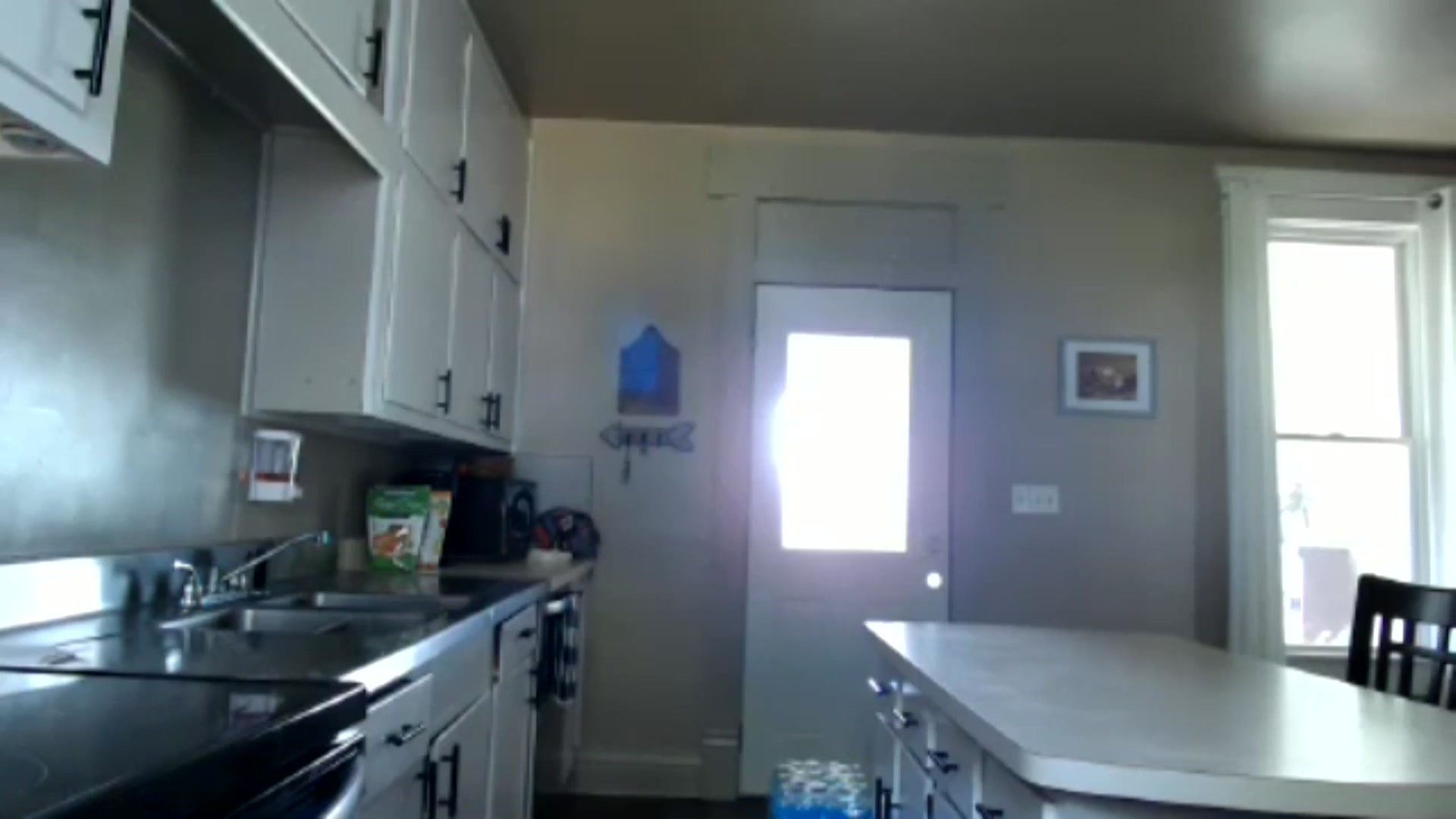 Gallery image thumbnail from FarmGirl__'s myfreecams stream on, 06/16/2024, 13:40 image 7 of 20
