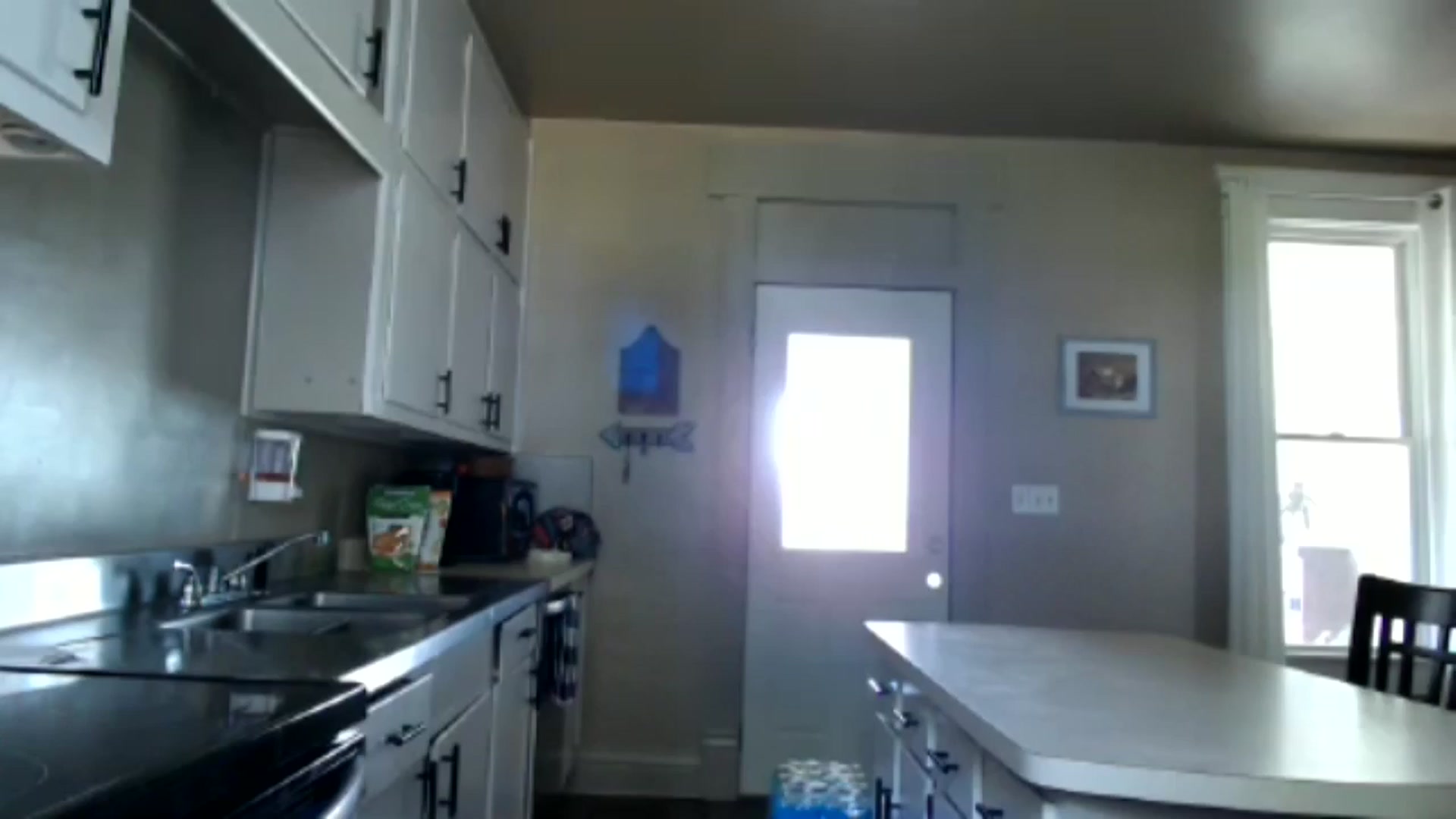 Gallery image thumbnail from FarmGirl__'s myfreecams stream on, 06/16/2024, 13:40 image 8 of 20