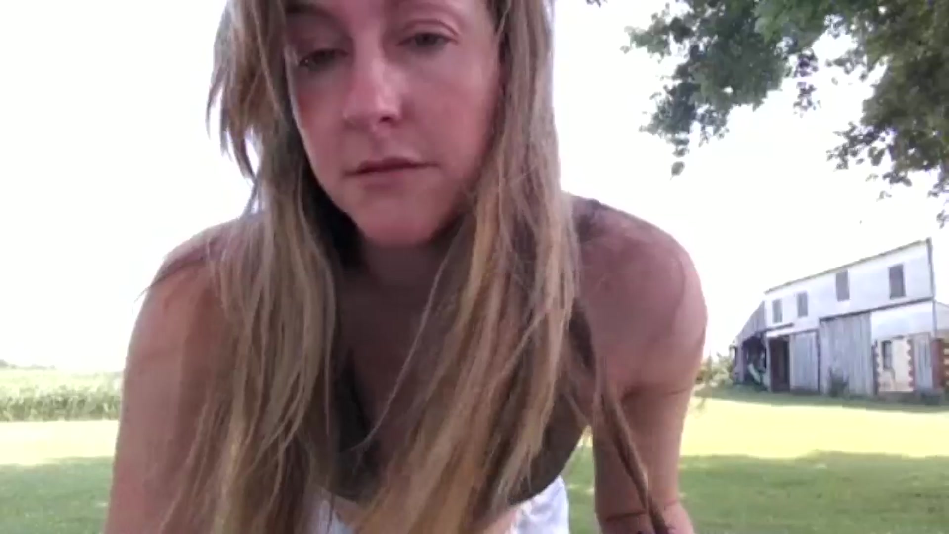 Gallery image thumbnail from FarmGirl__'s myfreecams stream on, 06/17/2024, 15:16 image 2 of 20