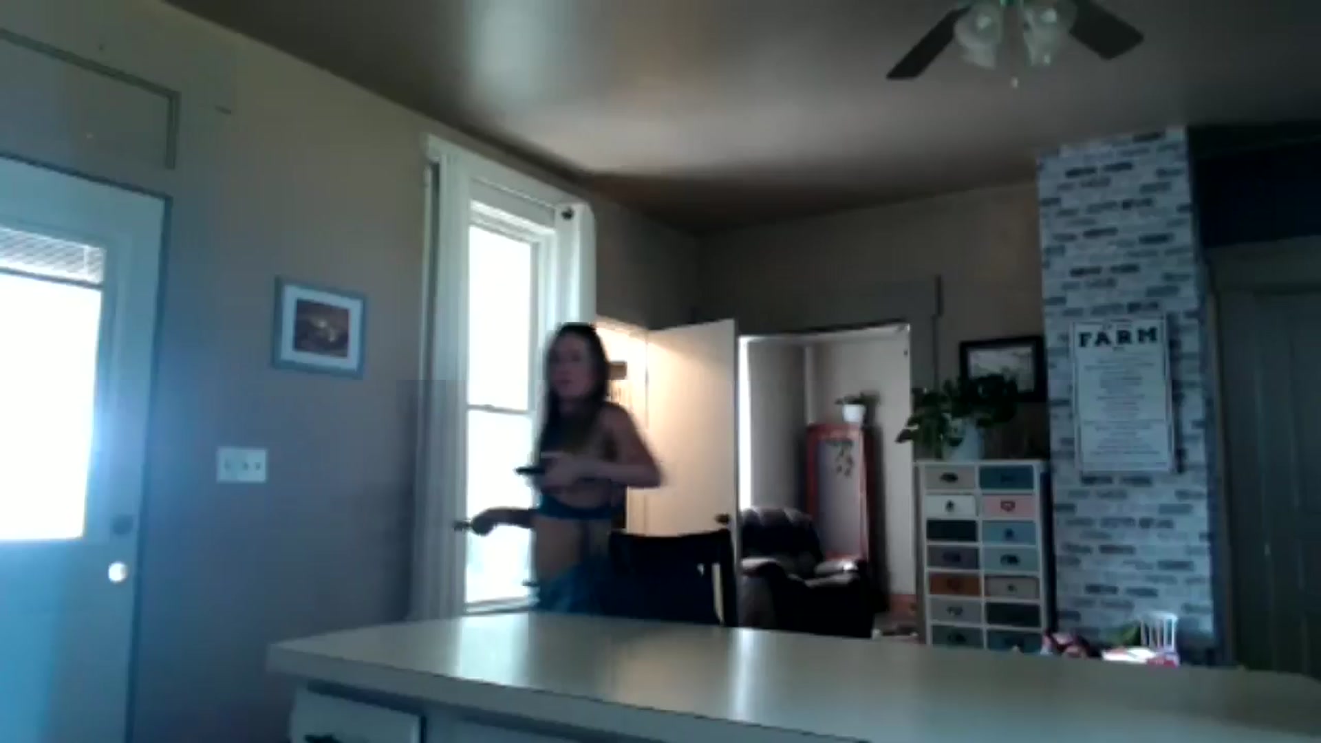 Gallery image thumbnail from FarmGirl__'s myfreecams stream on, 06/21/2024, 14:08 image 13 of 20
