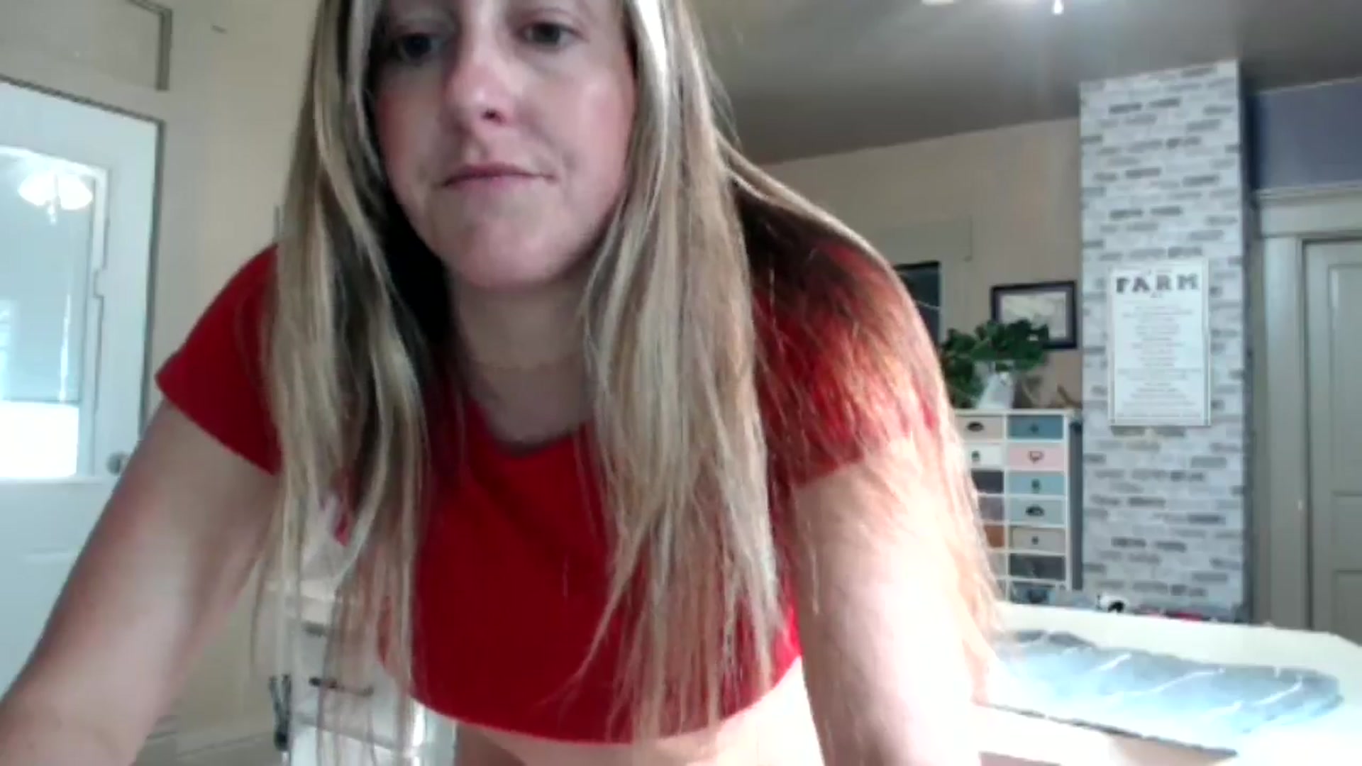 Gallery image thumbnail from FarmGirl__'s myfreecams stream on, 06/22/2024, 23:17 image 8 of 20