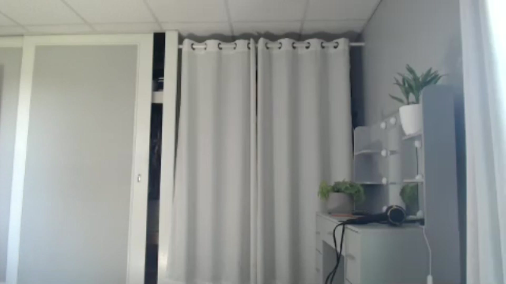 Gallery image thumbnail from FarmGirl__'s myfreecams stream on, 10/03/2024, 15:03 image 14 of 20