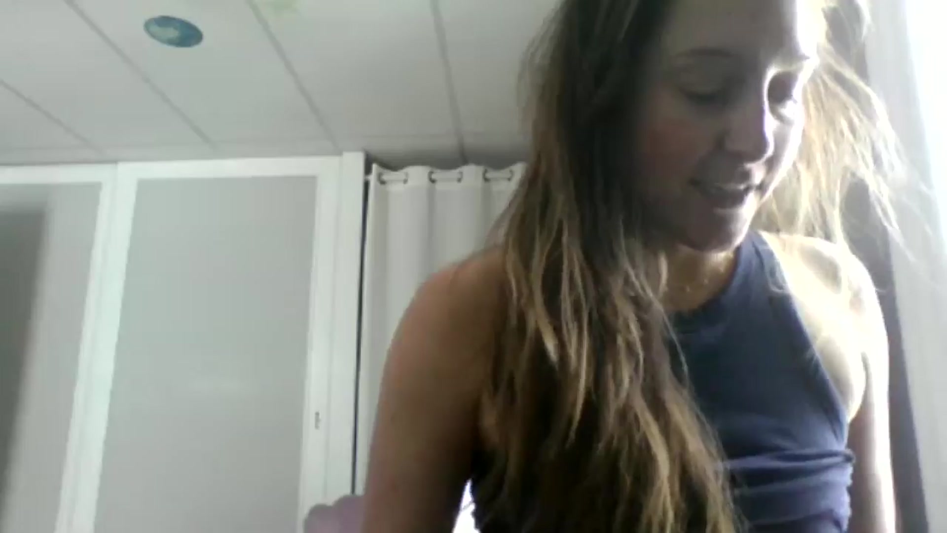 Gallery image thumbnail from FarmGirl__'s myfreecams stream on, 01/16/2025, 18:53 image 4 of 20