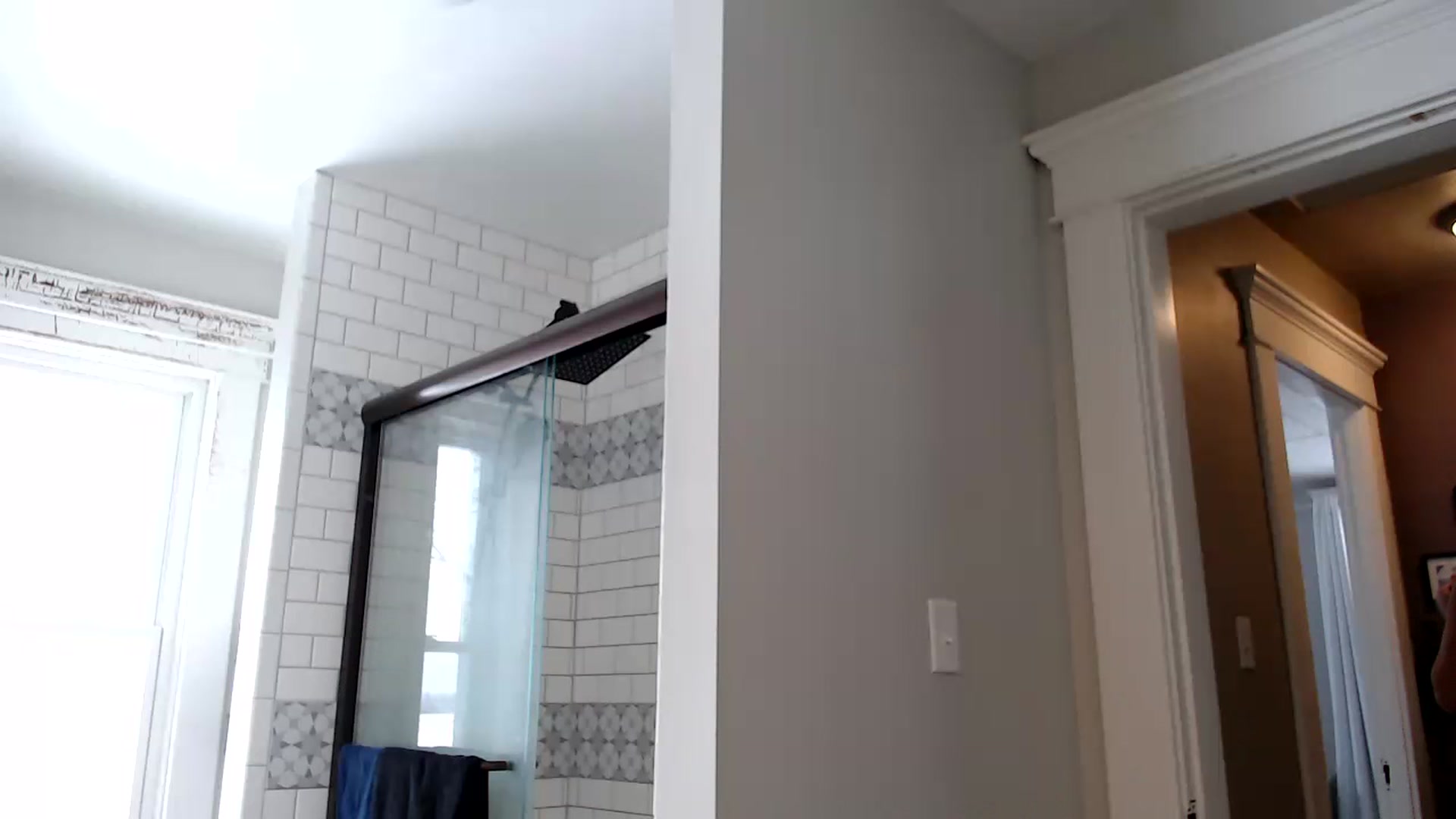 Gallery image thumbnail from FarmGirl__'s myfreecams stream on, 01/16/2025, 19:14 image 1 of 20
