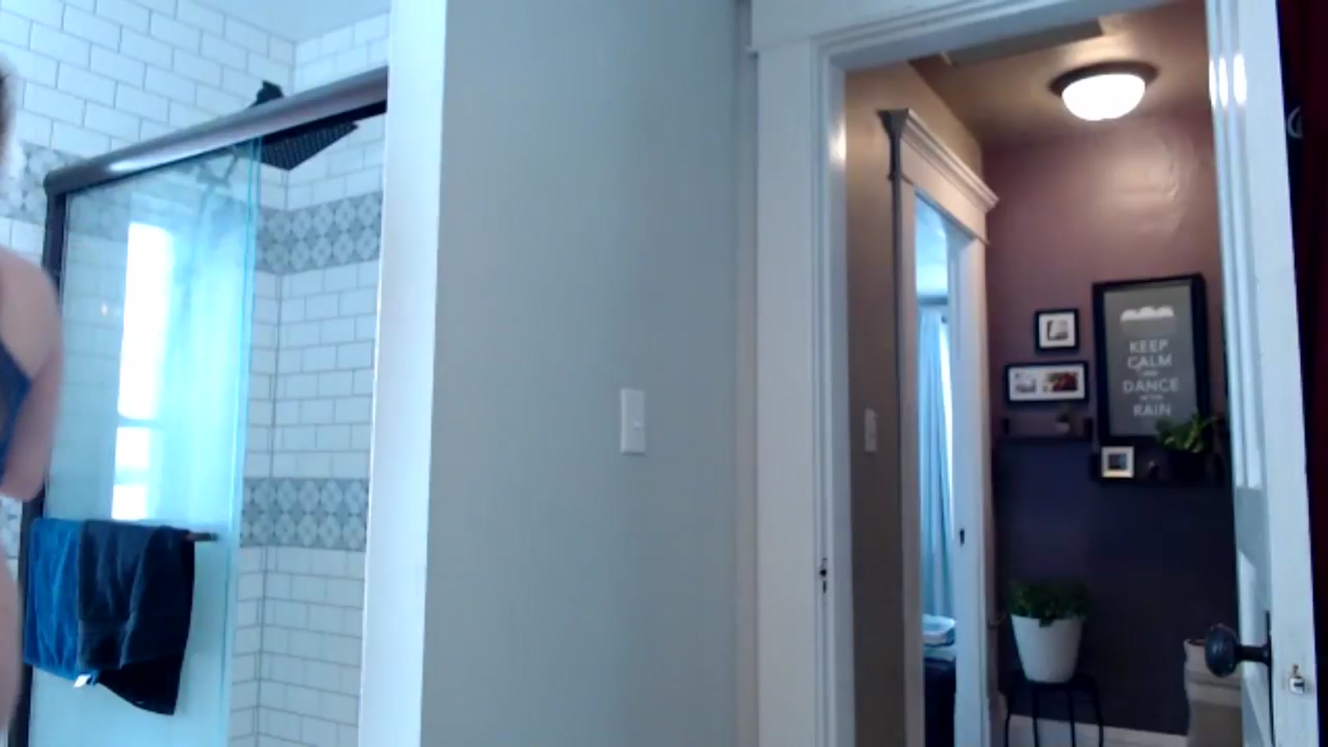 Gallery image thumbnail from FarmGirl__'s myfreecams stream on, 01/16/2025, 19:14 image 18 of 20